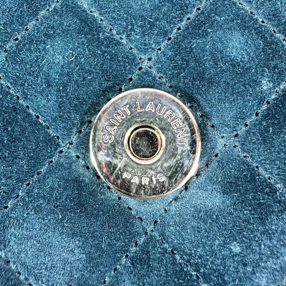 Saint Laurent Medium Suede Triquilt Envelope Shoulder Bag - Picture 13 of 13